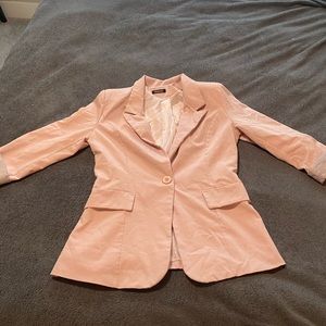 4 BooHoo Blazers